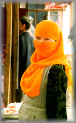Uihgher woman: Kashgar market: 